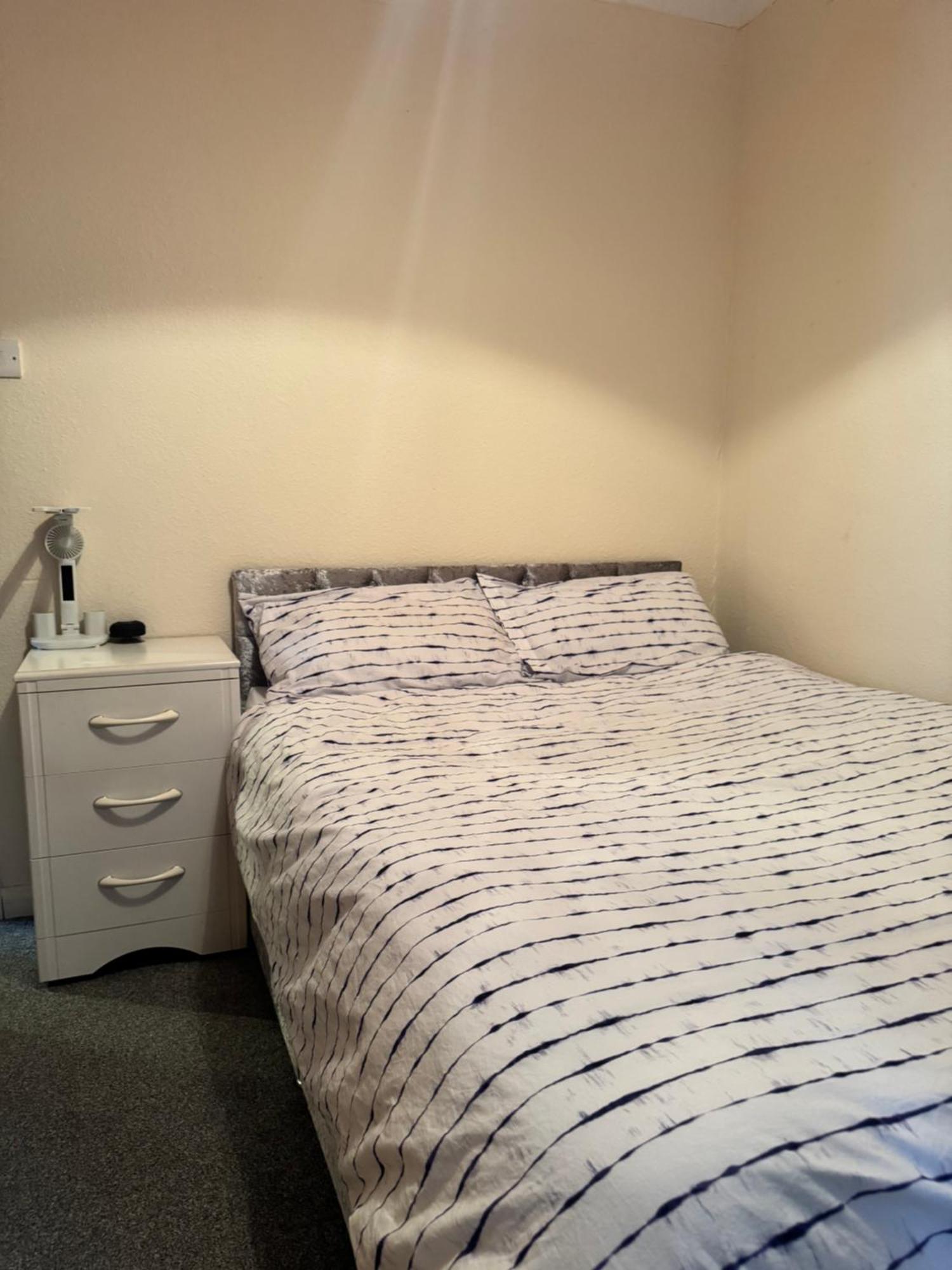 Jxb Homes - Lovely And Spacious Rooms Cliftonville Exterior photo